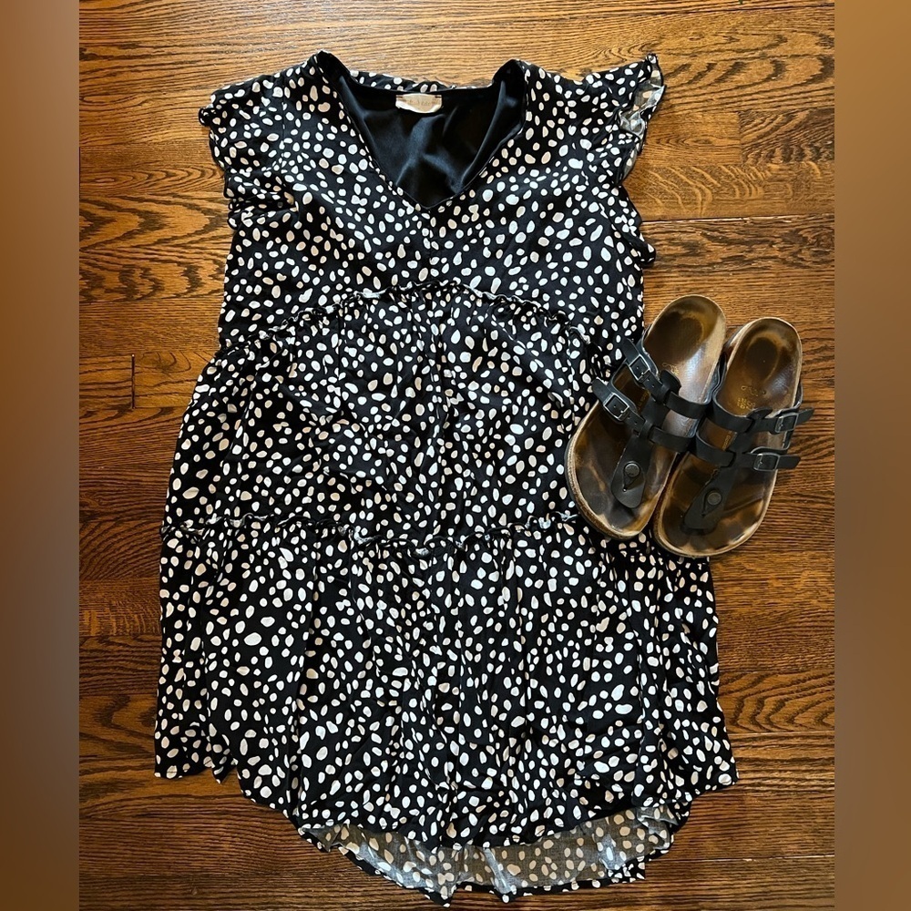 Altar'd State Women's Black/White Mini‎ Flutter Sleeve Lined Dress Polka Dot M